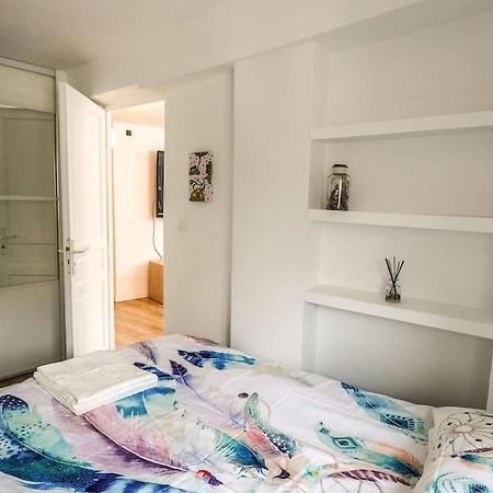Sunny Apartement Notre Dame Paris Exterior photo