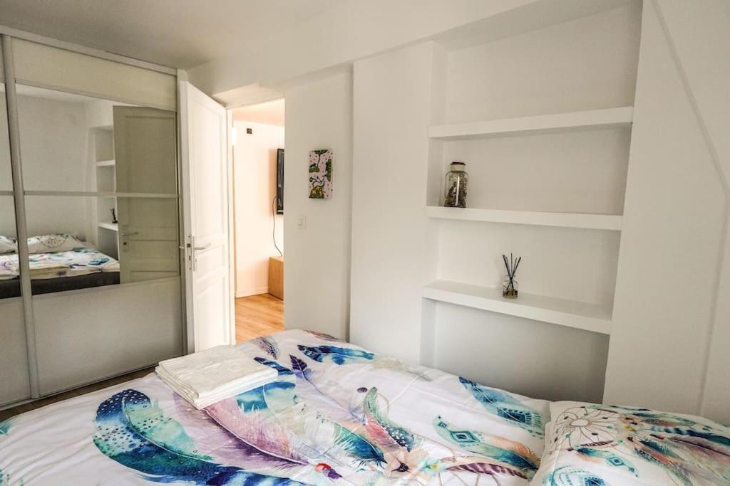 Sunny Apartement Notre Dame Paris Exterior photo