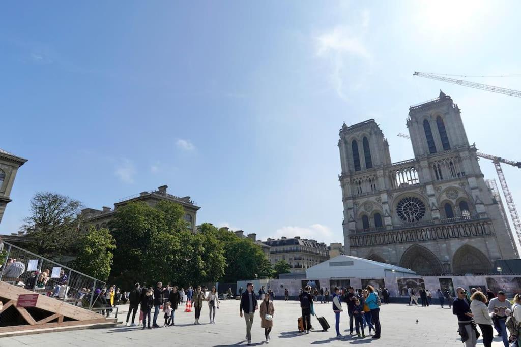 Sunny Apartement Notre Dame Paris Exterior photo